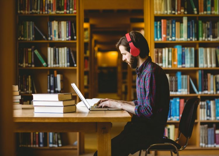Pengaruh Positif dari Belajar Sambil Dengar Musik 